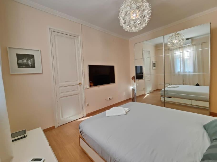 Apartament Elegant Rambla Badal Barcelona